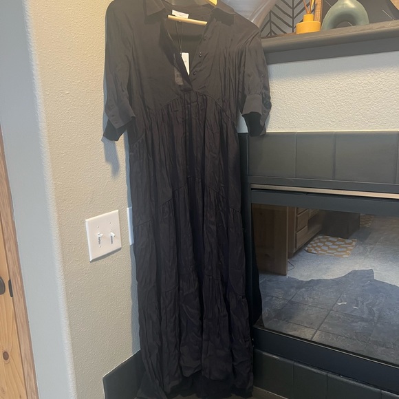 black maxi dress - Picture 1 of 3
